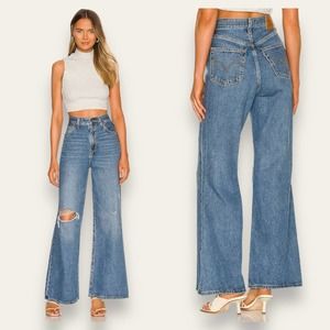 NWT Levi's Premium High Loose Flare Jeans in Take Notes Medium Blue Wash